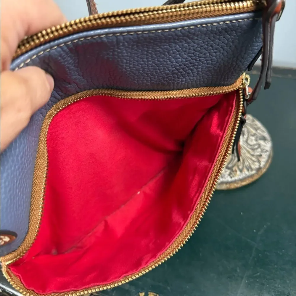 Dooney & Bourke Pebbled Leather Crossbody Bag Gray/brown Size Medium